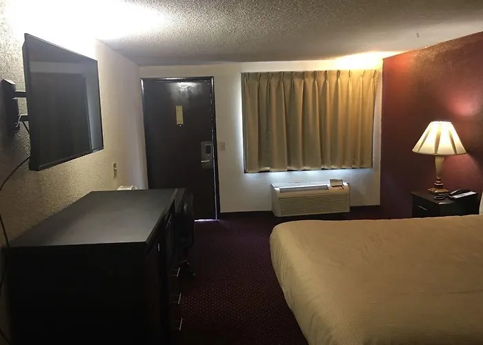Super 9 Motel Troy