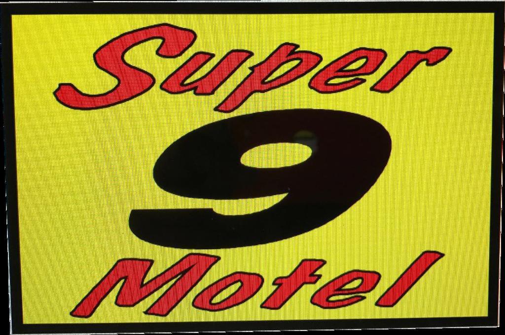 Super 9 * Troy